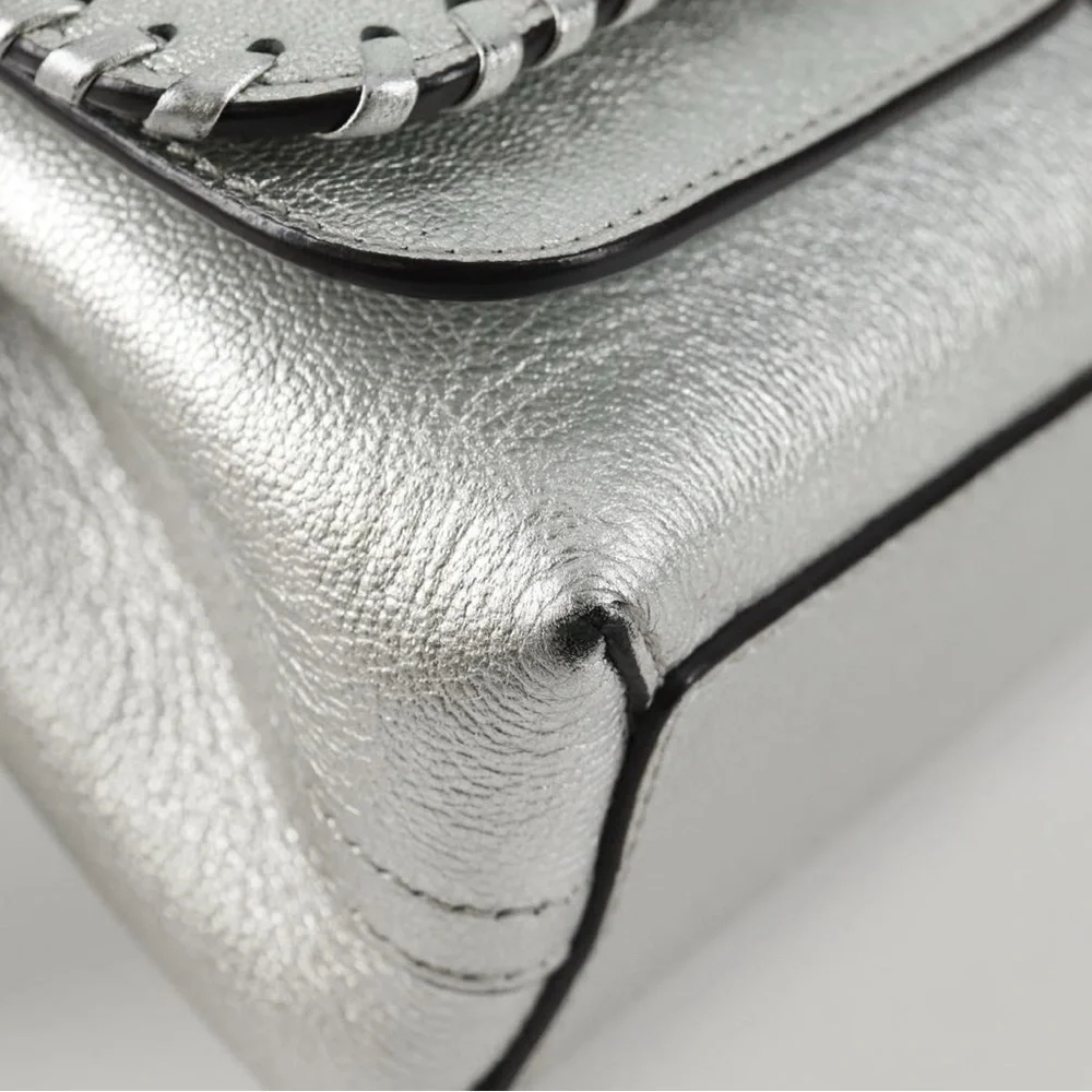 Louis Vuitton Cuir Plume Ecume Very Chain Bag Argent silver 3 way bag